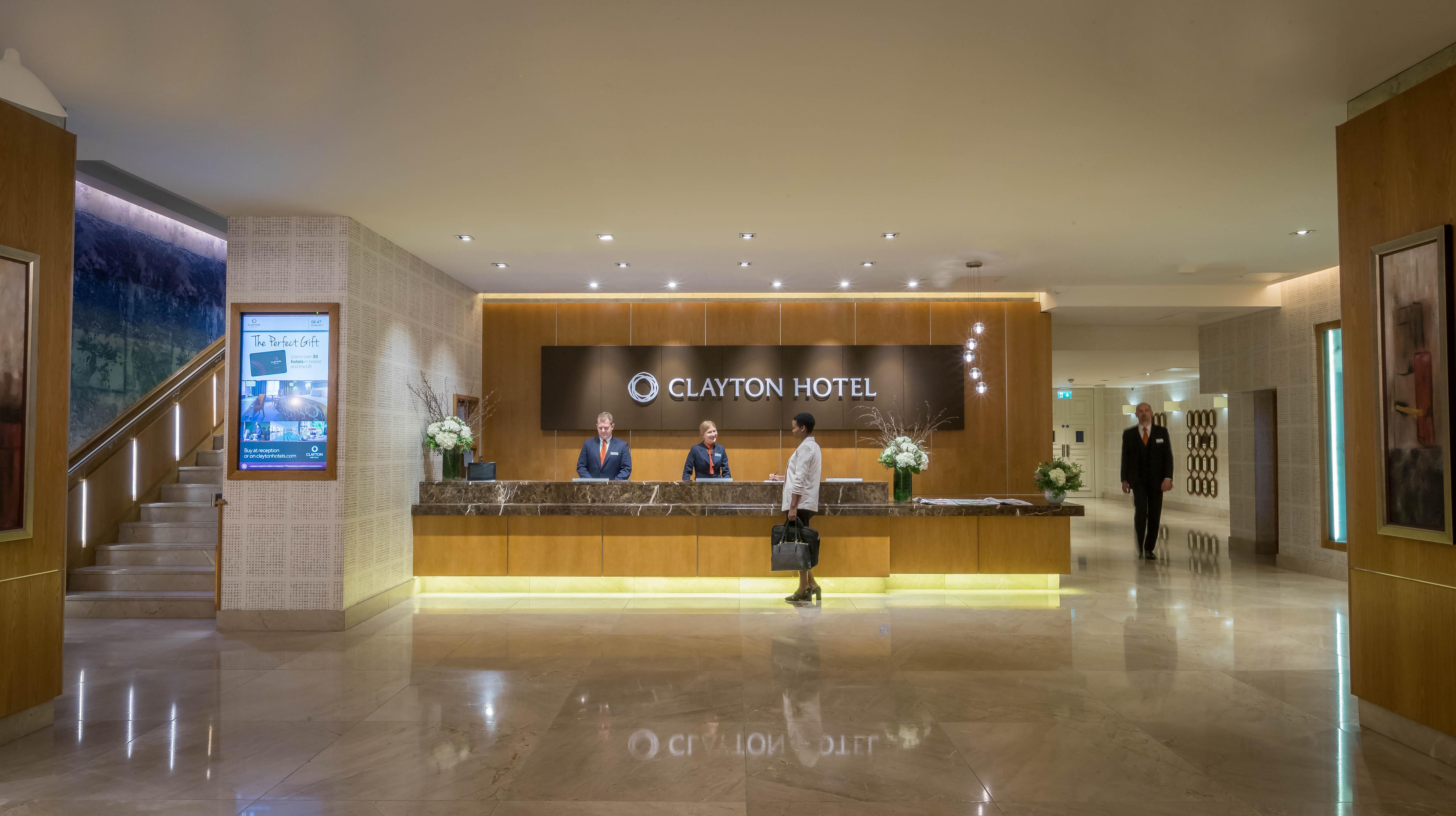 Clayton Hotel Burlington Road Dublin Dış mekan fotoğraf